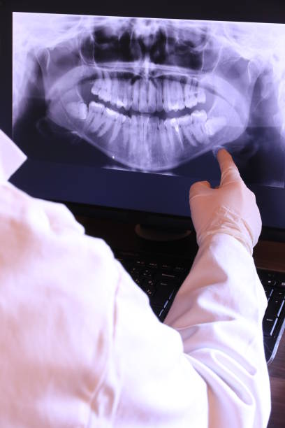 Best Pediatric Emergency Dentist in Naples, UT